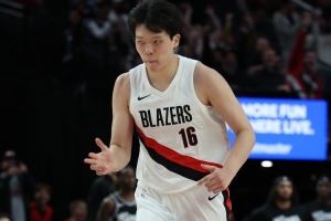  萧华：没想到杨瀚森这么快就获得如此大的关注 且不局限于中国