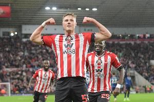  巴拉德：能和阿森纳这样一支顶级球队抗衡，极大提振了我们的士气