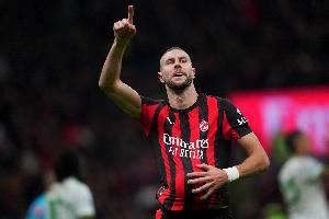  帕夫洛维奇：最难对付的前锋有吉鲁、劳塔罗等 圣西罗是足球圣地