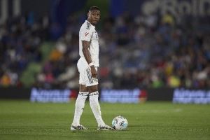  阿斯：阿拉巴明白需要证明自己身体状况稳定，才有机会留在皇马