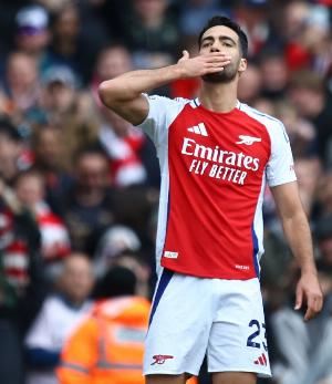  迪科夫：梅里诺是近年来最被低估的签约之一，他能在需要时进球