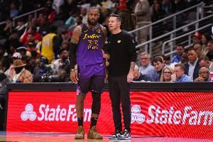 雷迪克：希望与詹姆斯每日沟通 本季该休息就休息 以保持最佳状态