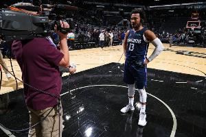  名记：哈里森将球队放走布伦森&签伍德等操作责任归咎于库班